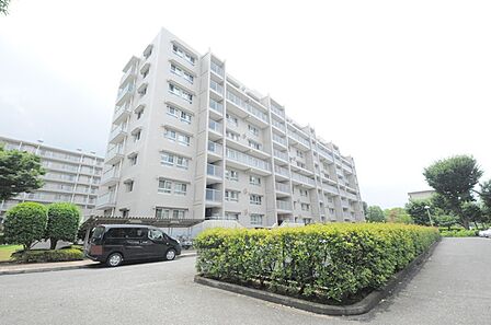 総戸数80世帯のマンションです。