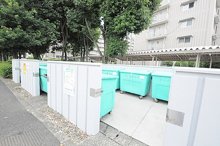 ゴミ置場