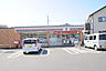 周辺：セブンイレブン所沢久米店（400m）