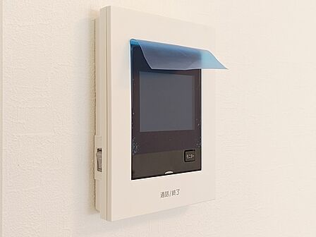 来訪者の顔が見えて安心のTVモニター付インターホン。