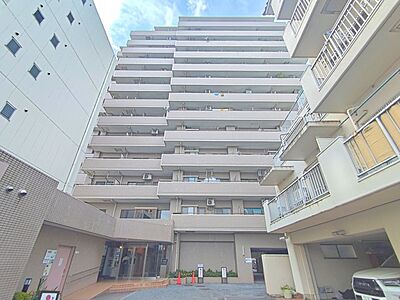 外観：東武東上線「上福岡」駅から徒歩4分！生活便利な立地の管理体制良好マンション。