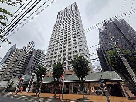 五感で感じる、現地でしかわからない事も沢山ございます。周辺環境なども一緒にご案内いたしますのでお気軽にお問合せください。