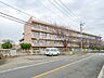 周辺：椿峰小学校（300m）