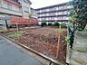 外観：戸建てが立ち並ぶ静かな住宅街。四季折々の移り変わりを感じながら自然と楽しみ、暮らす、そんな毎日を日々の中で感じられる住環境 