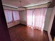 大きめのベッドを置いても、まだゆとりが持てる大きさ。