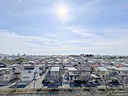 閑静な住宅地で、小さなお子様がいるご家族にも安心。 