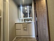 洗面化粧台もしっかりリフォーム済みです。 
