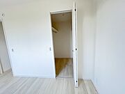 ご家族の思い出も大切にしまっておけるたっぷり収納。 