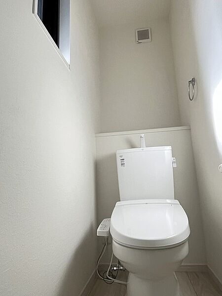 トイレを拡大表示
