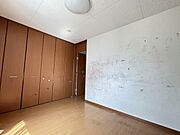 全居室収納スペース付きの物件です。 