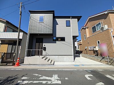 外観：完成物件だから、引っ越したあとの配置や動線も分かりやすい。 