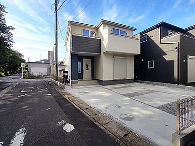 外観:同じグレードで建てられた最寄りの完成物件を、参考にご覧になれます。 外観:同じグレードで建てられた最寄りの完成物件を、参考にご覧になれます。