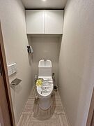 新しくお住まいになる方のことを考えて、トイレも新品に交換しました。 