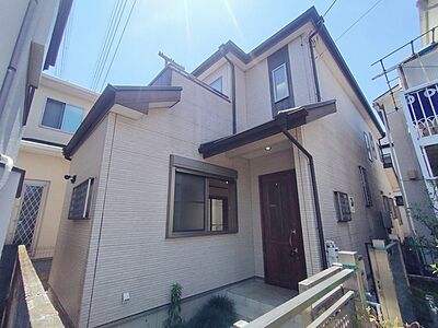 外観:閑静な住宅地で、小さなお子様がいるご家族にも安心。 外観:閑静な住宅地で、小さなお子様がいるご家族にも安心。