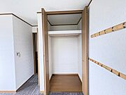 部屋ごとに設けた収納は、住みやすさへのこだわり。 