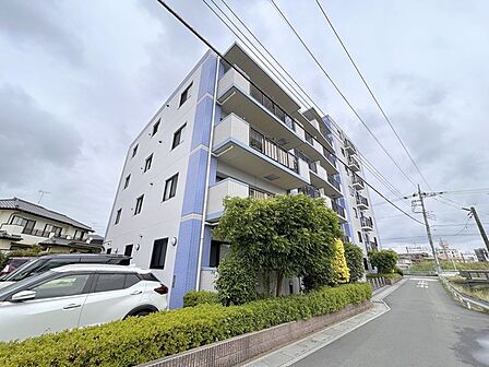 幸手駅まで徒歩3分の近さ。 忙しい朝が助かる立地、 暮らしにゆとりが生まれます。