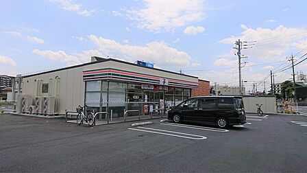 セブンイレブン春日一丁目店(240m)