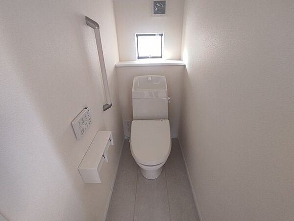 トイレを拡大表示