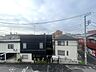 その他：見晴らしのよい高台から、空の広がりを身近に感じられる日常。落ち着いた住宅街の静かな佇まいが、日々の暮らしに穏やかな安らぎをもたらし、住まうほどに心地よい時間が流れる住環境です 