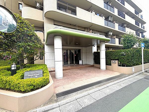 エントランスを拡大表示