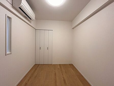 こちらはS(サービスルーム)表記のお部屋。見た目や使い方は通常の洋室と同じです。
