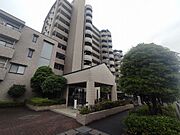 こちらのマンションは、全75戸のコミュニティです。 