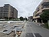 外観：周辺環境との調和を感じさせる穏やかな立地で、これから始まる新しい生活の基盤として静かに整えられた空間です 