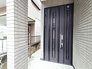 小スペースですが、ポーチ付き。 