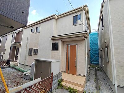外観:閑静な住宅地で、小さなお子様がいるご家族にも安心。 外観:閑静な住宅地で、小さなお子様がいるご家族にも安心。