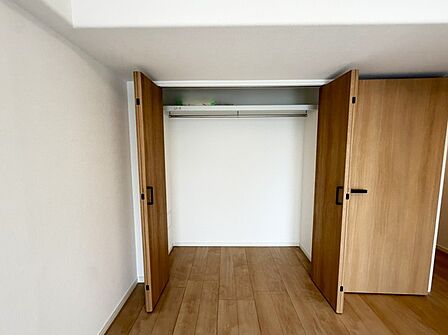 全居室収納スペース付きの物件です。
