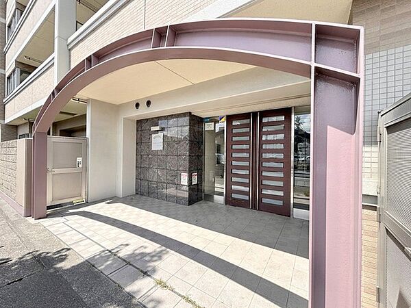 エントランスを拡大表示