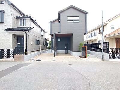 外観：完成物件だから、引っ越したあとの配置や動線も分かりやすい。 