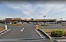 周辺：ヨークフーズ幸手店（810m）