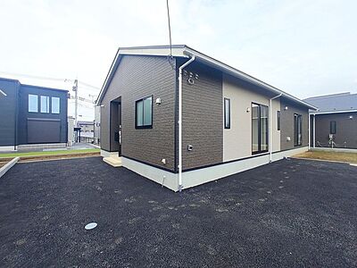 外観:完成物件だから、引っ越したあとの配置や動線も分かりやすい。 外観:完成物件だから、引っ越したあとの配置や動線も分かりやすい。