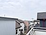 その他：住宅街の中の一戸建て、あたりはほとんど住宅です。 
