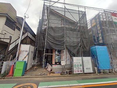 外観：今なら建築中の住まいをご覧いただけます。構造体の質問もお気軽に。 