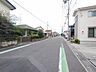 外観：閑静な住宅地で、小さなお子様がいるご家族にも安心。 