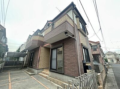 外観:いつでもご案内いたします。街並みが整ったエリアに中古戸建が販売中です。一部リフォームしている箇所もございます。現地にて内観の様子をお確かめください。 外観:いつでもご案内いたします。街並みが整ったエリアに中古戸建が販売中です。一部リフォームしている箇所もございます。現地にて内観の様子をお確かめください。