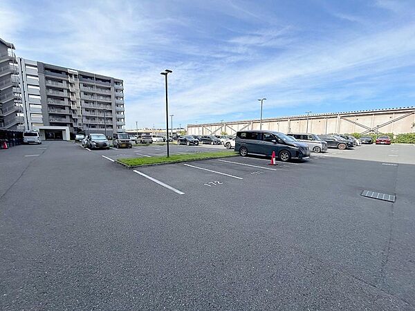 駐車場を拡大表示