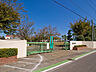 周辺：幸手市立八代小学校（830m）
