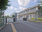 桶川市立桶川小学校（550m）