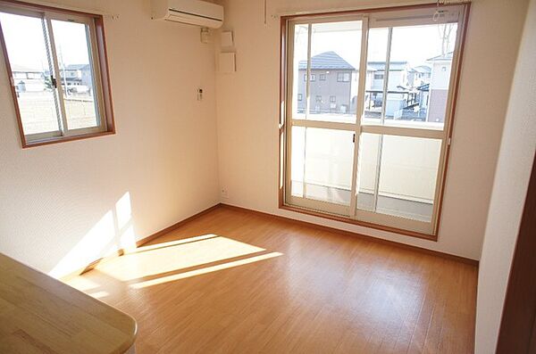 apartment 栃木県栃木市薗部町４丁目
薗部町の賃貸情報を見る
物件地図