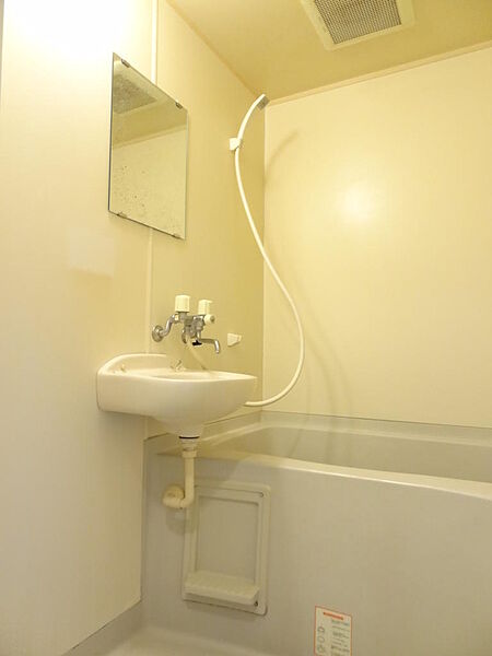 ワイズトヨオカ 105 埼玉県入間市豊岡１丁目 賃貸マンション1r 1階 22 68 フジケンマンションセンター新宿支店 株式会社富士建設工業 の詳細情報 賃貸スタイル 物件id