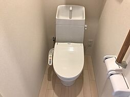 [トイレ] 温水洗浄暖房便座付き☆