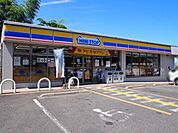ミニストップ向日寺戸町店まで311m