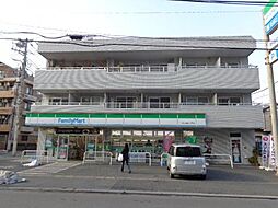 [周辺] ファミリーマート 市川湊新田二丁目店（804m）