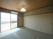 南側和室6帖