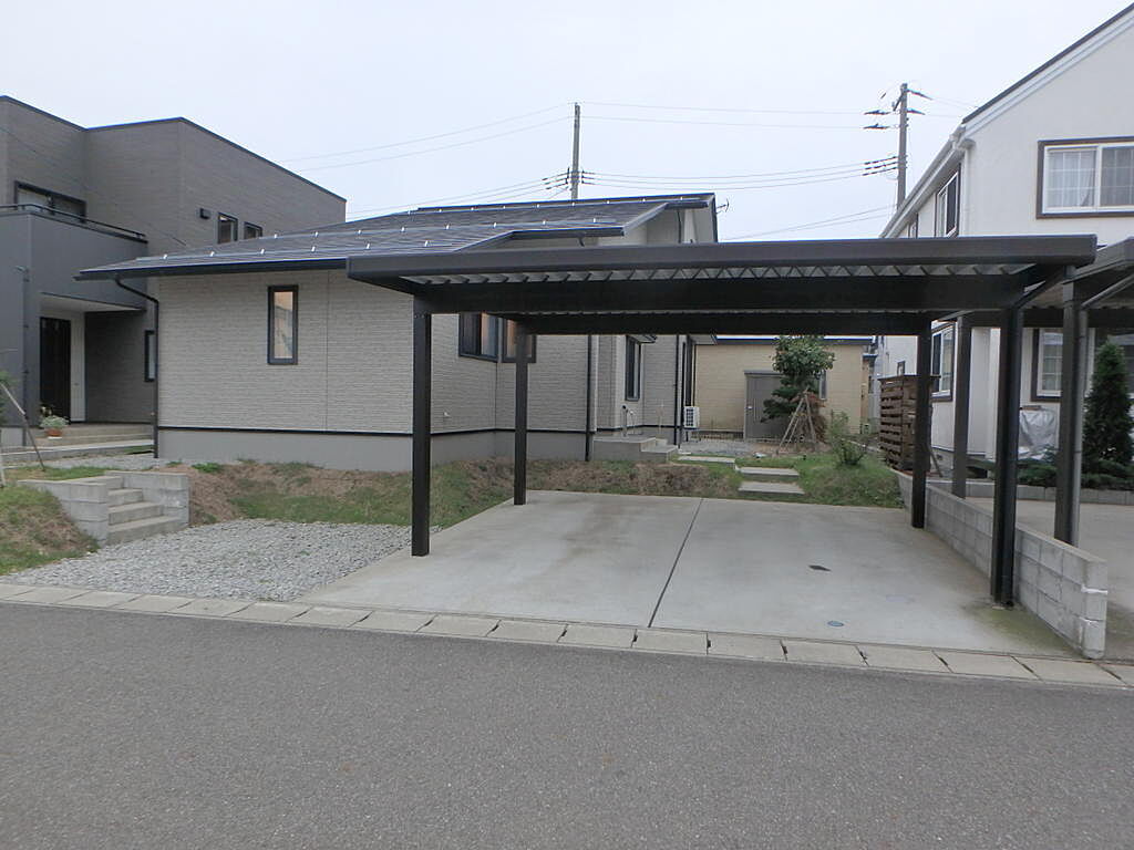 detached 秋田県潟上市天王字二田231-10