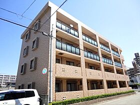 福岡県久留米市日ノ出町80（賃貸マンション1LDK・1階・41.87㎡） その1