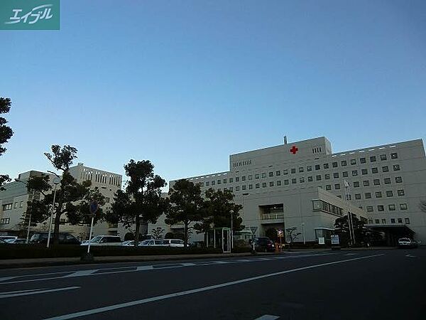 画像23:総合病院岡山赤十字病院 909m